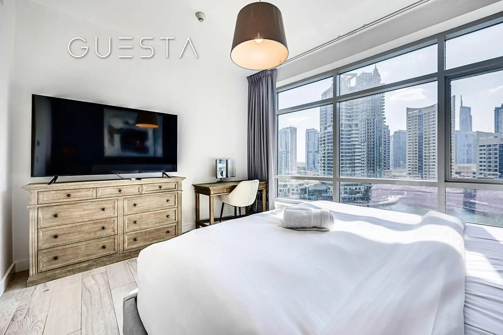 Park Island, Dubai Marinaアパートメント