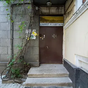 https://dayflat-apartments-golden-gate-area-volodymyrska-street.hotels-of-kiev.com