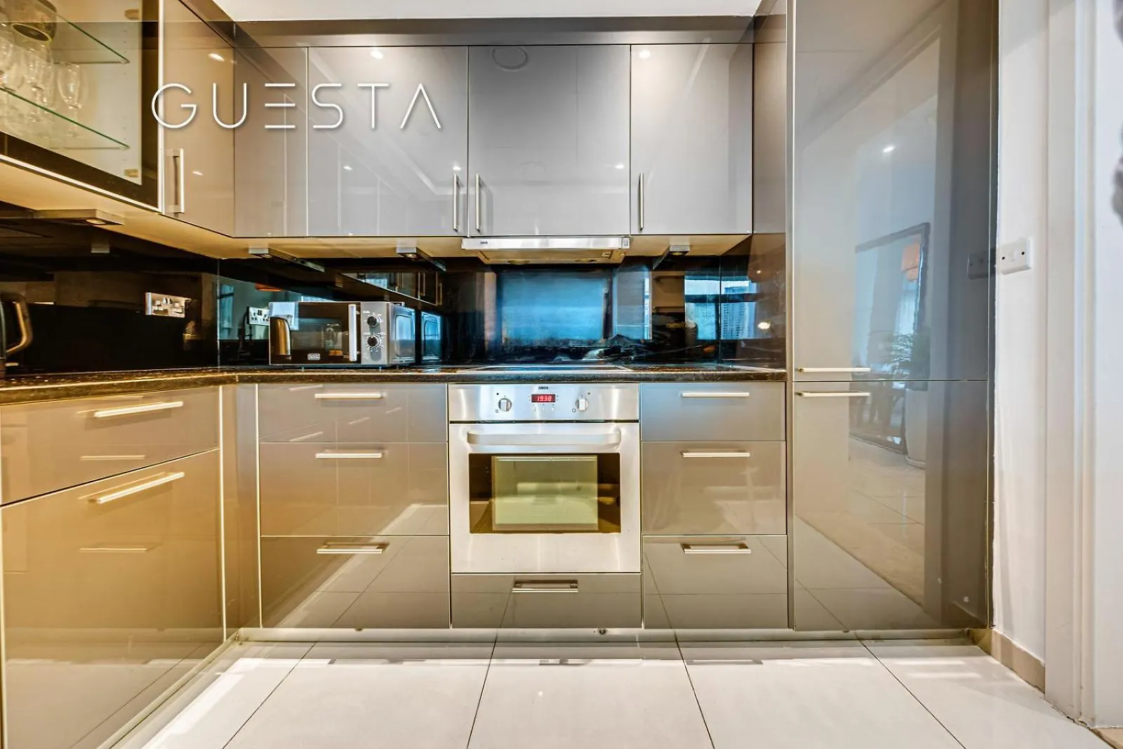 Park Island, Dubai Marina Apartment